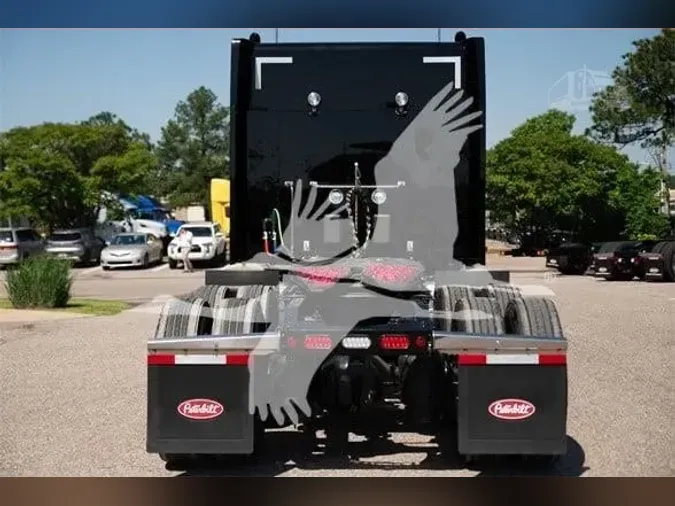 2025 PETERBILT 579