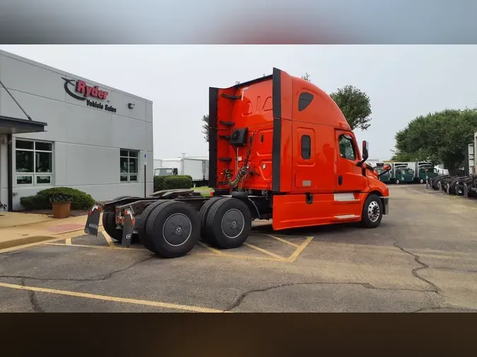 2021 FREIGHTLINER/MERCEDES NEW CASCADIA PX126646406bc26bba85bd517b271bf750397e3