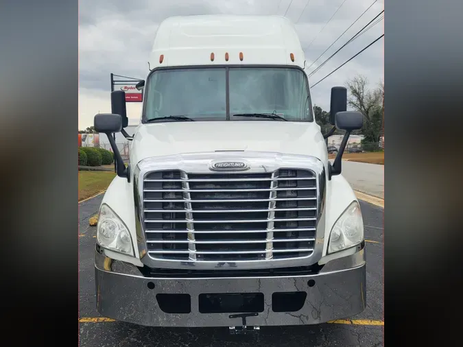 2018 FREIGHTLINER/MERCEDES CASCADIA 125