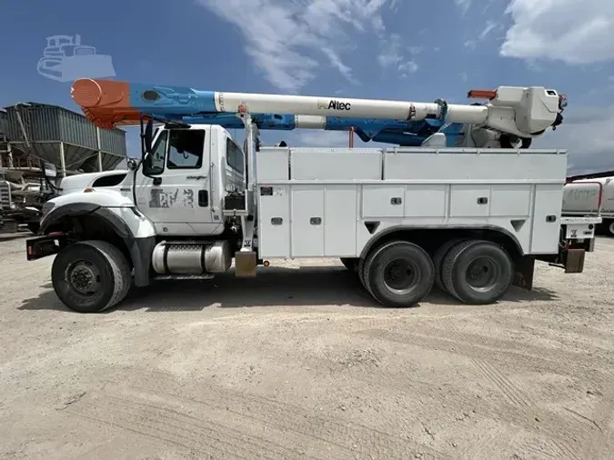 2013 ALTEC AM55