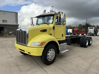 2020 Peterbilt 348