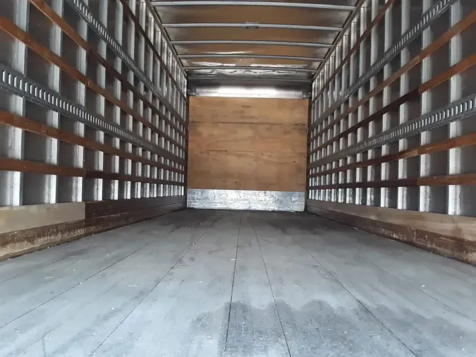 2020 FREIGHTLINER M2 106