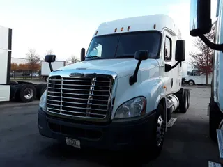 2015 Freightliner CASCADIA 125