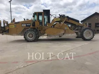 2016 Caterpillar RM300