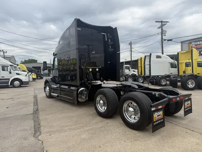 2022 Peterbilt 579