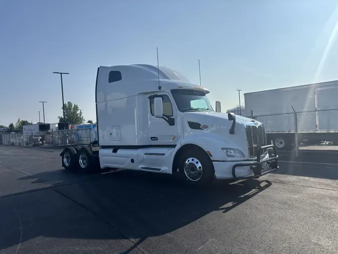 2022 Peterbilt 579