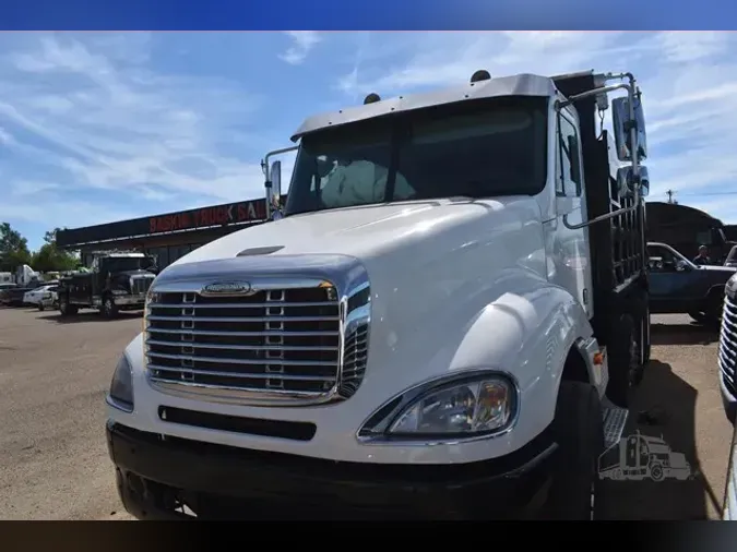 2006 FREIGHTLINER COLUMBIA 120