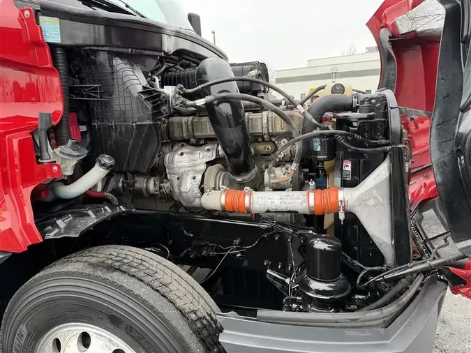 2019 FREIGHTLINER CASCADIA