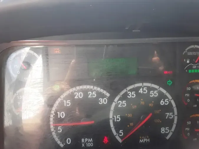 2019 FREIGHTLINER M2 106
