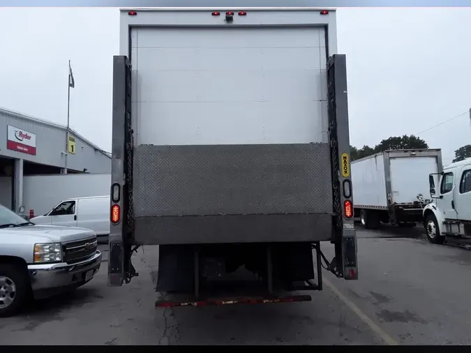 2019 FREIGHTLINER M2 106