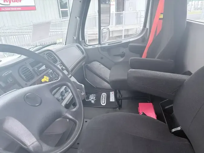 2020 FREIGHTLINER/MERCEDES M2-112
