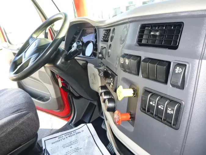 2020 Peterbilt 579642377a5239fbffb73941da2a87ab07e