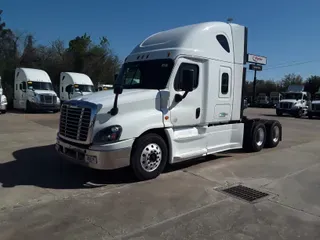2016 Freightliner CASCADIA 125