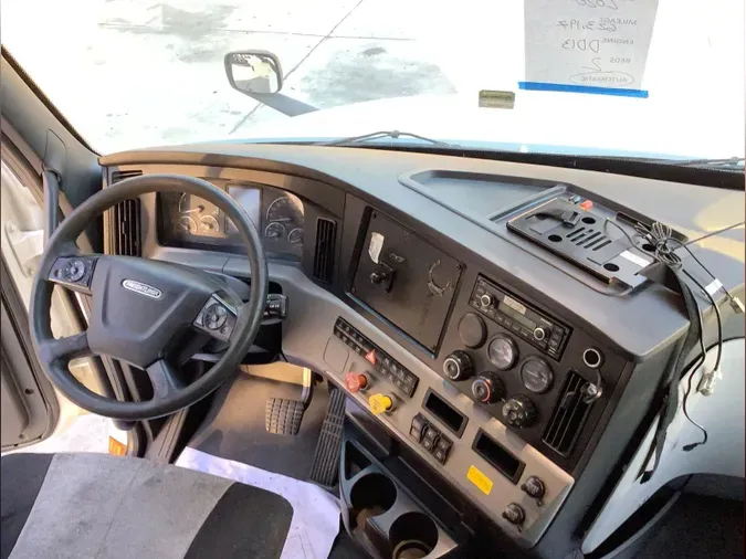 2020 Freightliner Cascadia