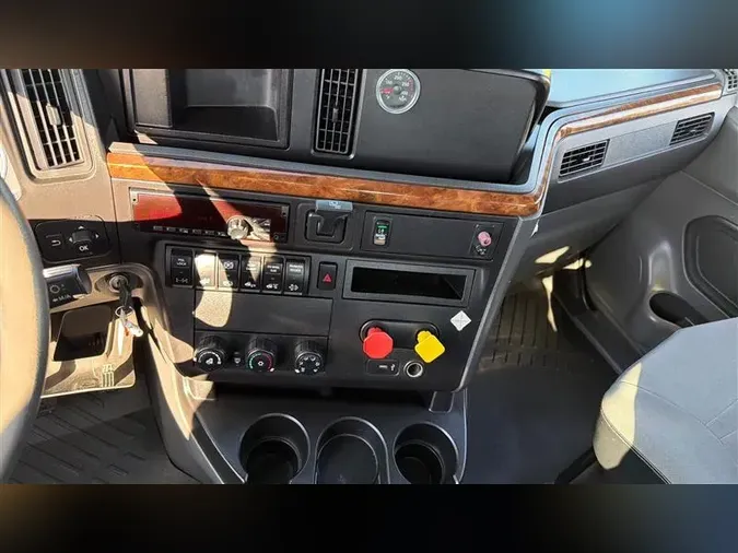 2020 INTERNATIONAL RH613