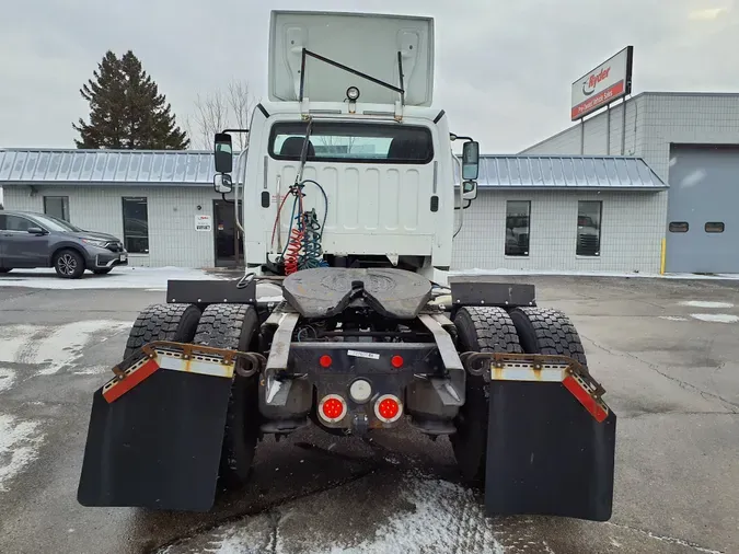 2018 FREIGHTLINER/MERCEDES M2-112