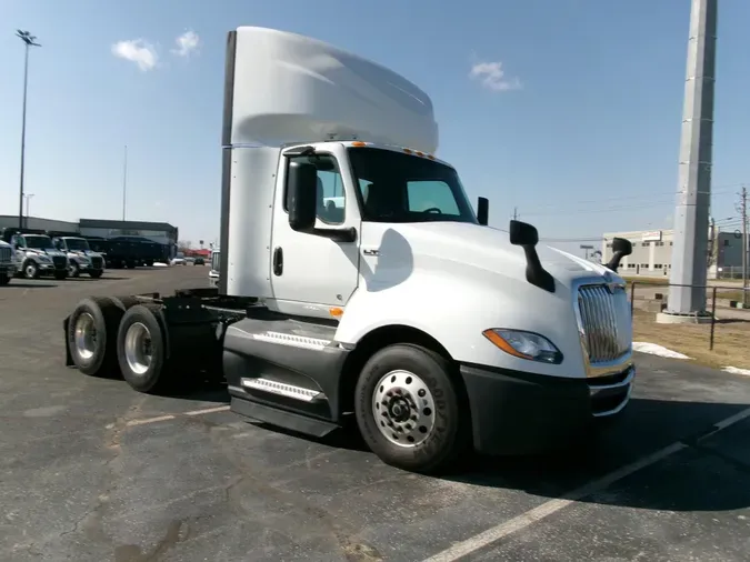 2021 International LT625