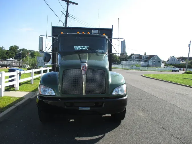 2016 KENWORTH T370