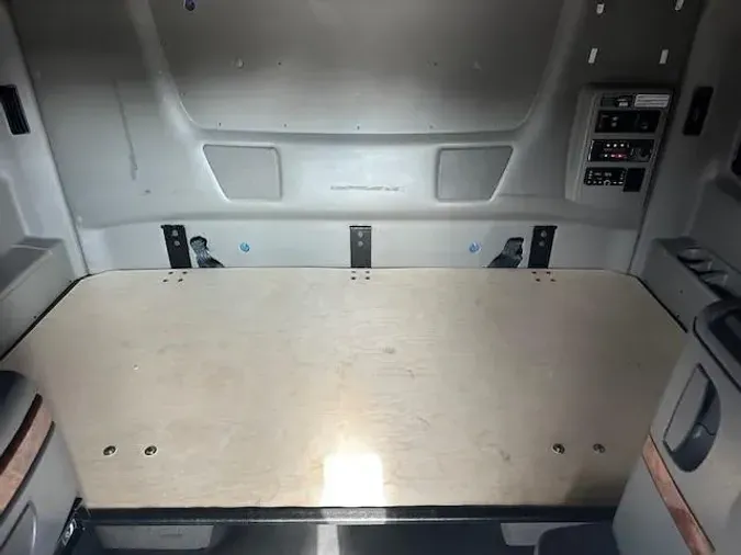 2022 International LT625