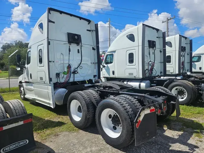 2020 FREIGHTLINER/MERCEDES NEW CASCADIA PX1266464386dd807c910a7569d71ab21ef68b6