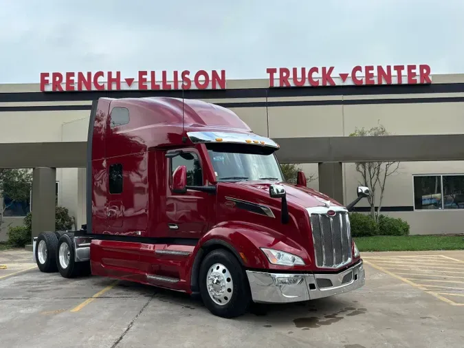 2023 Peterbilt 579