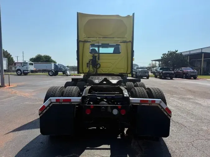 2020 INTERNATIONAL RH613