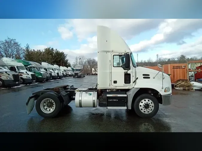 2018 Mack CXU (PINNACLE)