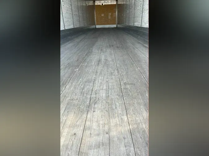 2015 Wabash DVHDHPC6442d1b022b64a66f04bb624537a8348