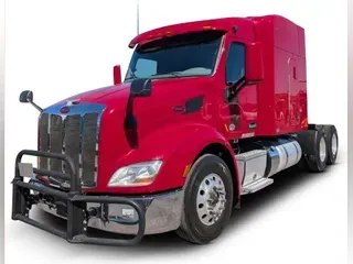 2022 Peterbilt 579