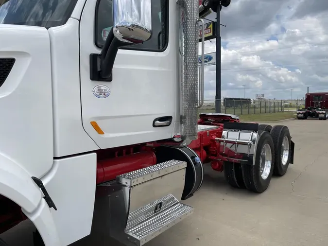 2021 Peterbilt 567