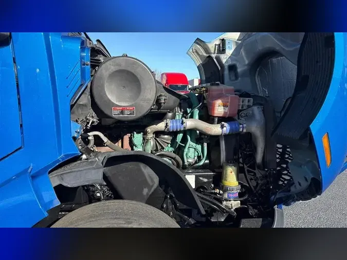 2021 VOLVO VNL760644abb56b16a0491e69ab8e9eca925ed