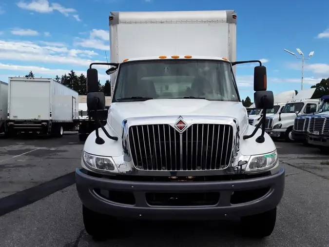 2019 NAVISTAR INTERNATIONAL 4300