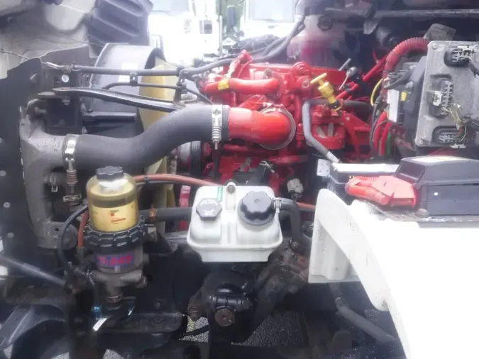 2019 FREIGHTLINER M2 106