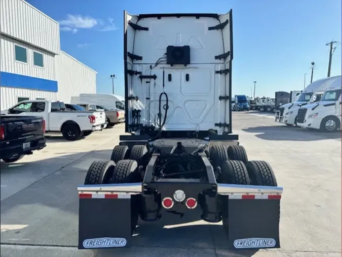 2022 Freightliner PT126SLP