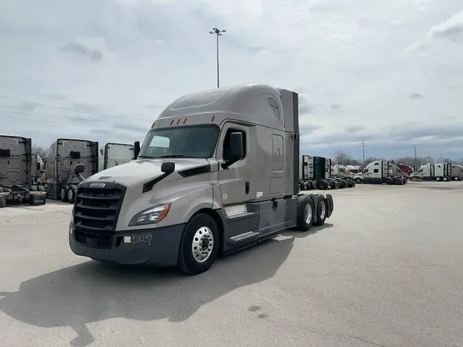 2020 Freightliner Cascadia