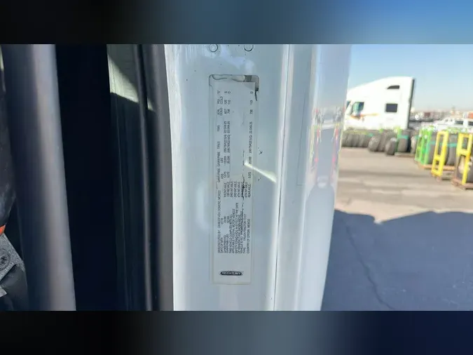 2020 Freightliner Cascadia 126