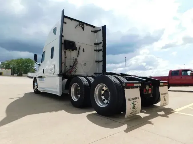 2020 Freightliner Cascadia