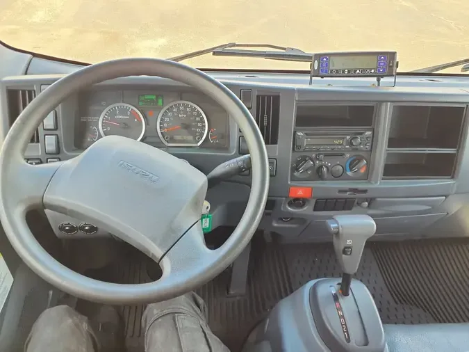 2019 ISUZU NPR