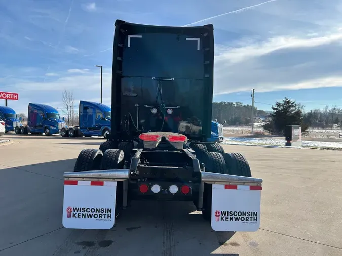 2022 Kenworth T680