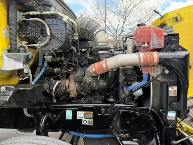 2021 Peterbilt 579646a30694379f136e55e299afc67d58e