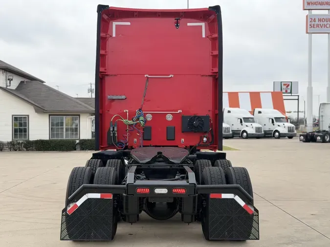 2022 Kenworth T680