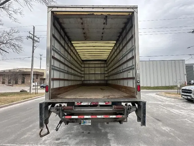 2018 Freightliner M2