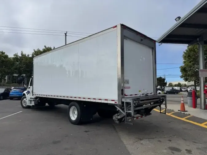 2019 FREIGHTLINER M2 106