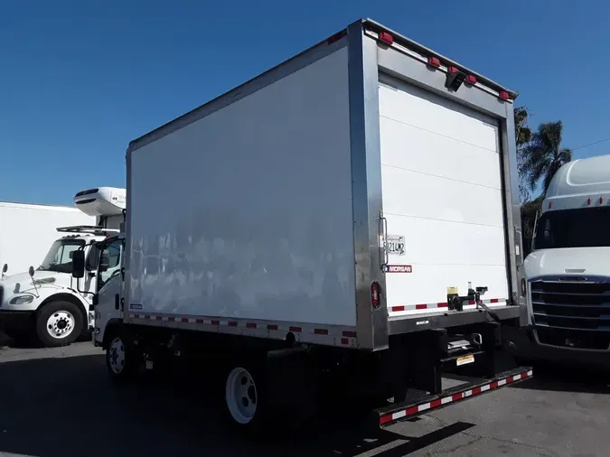 2019 ISUZU NRR
