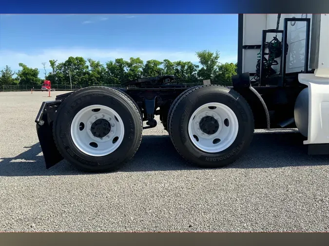 2020 INT LT625 6x4