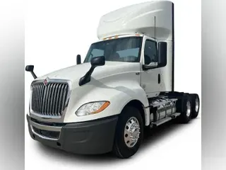 2020 International LT625