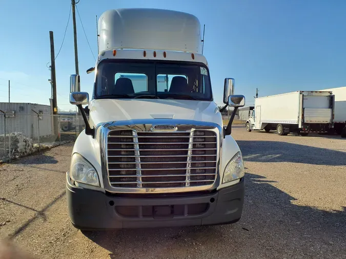 2017 FREIGHTLINER/MERCEDES CASCADIA 125