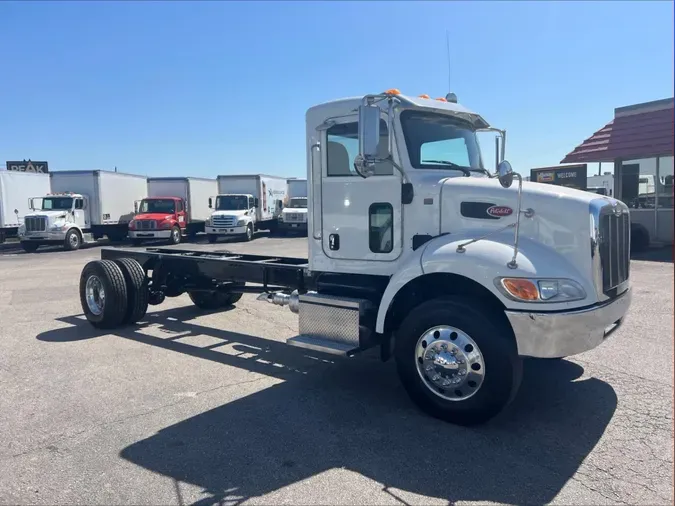 2020 Peterbilt 337