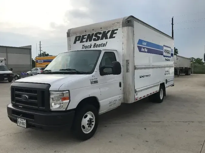 2018 FORD MOTOR COMPANY E350