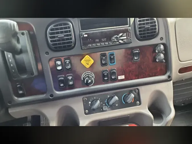 2019 FREIGHTLINER/MERCEDES M2 10664978d5e0113cef8c1ae9098ac954c5a